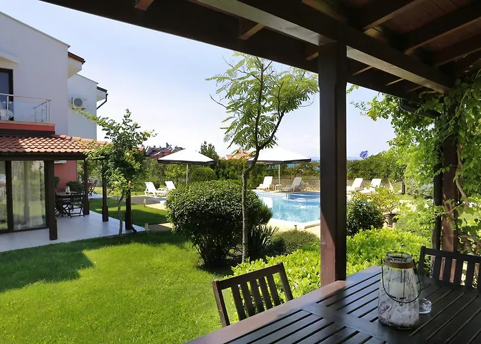 Saint Stefan Villa *